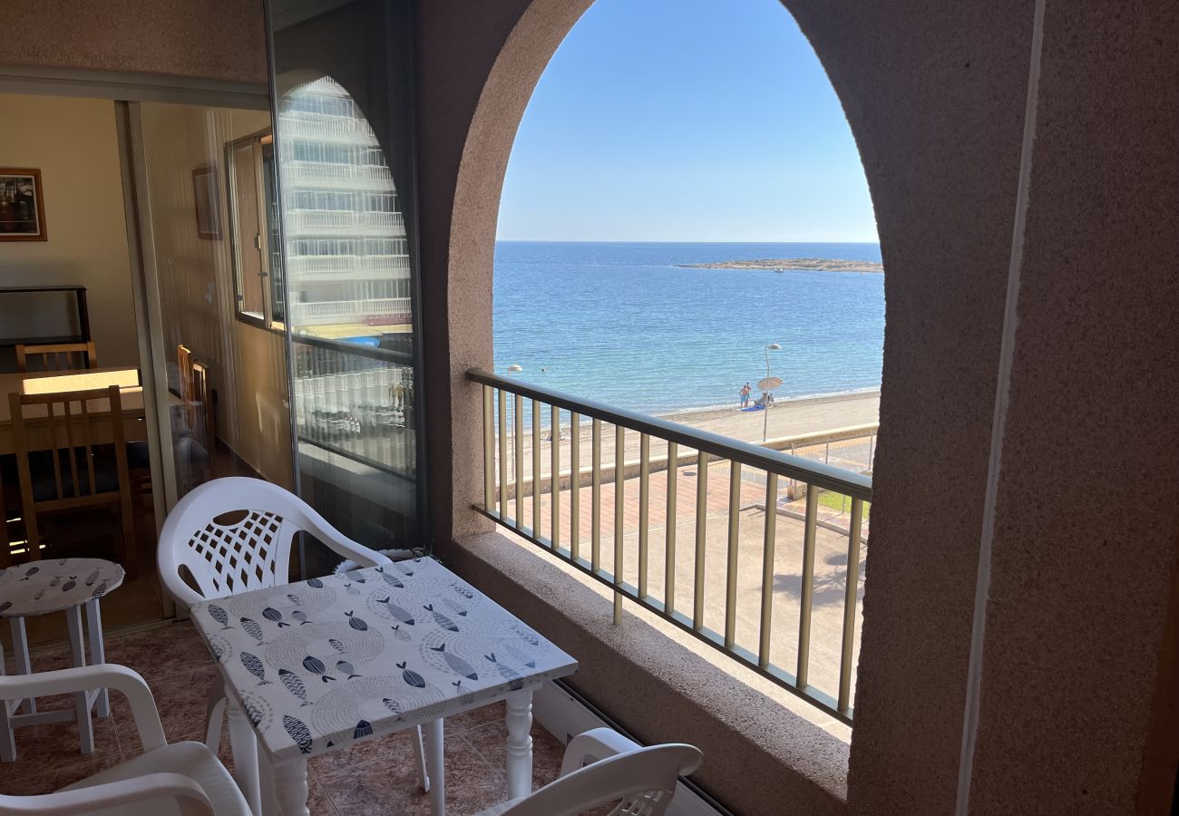 Apartamento en La Manga del Mar Menor - ZAMBRA III - 311