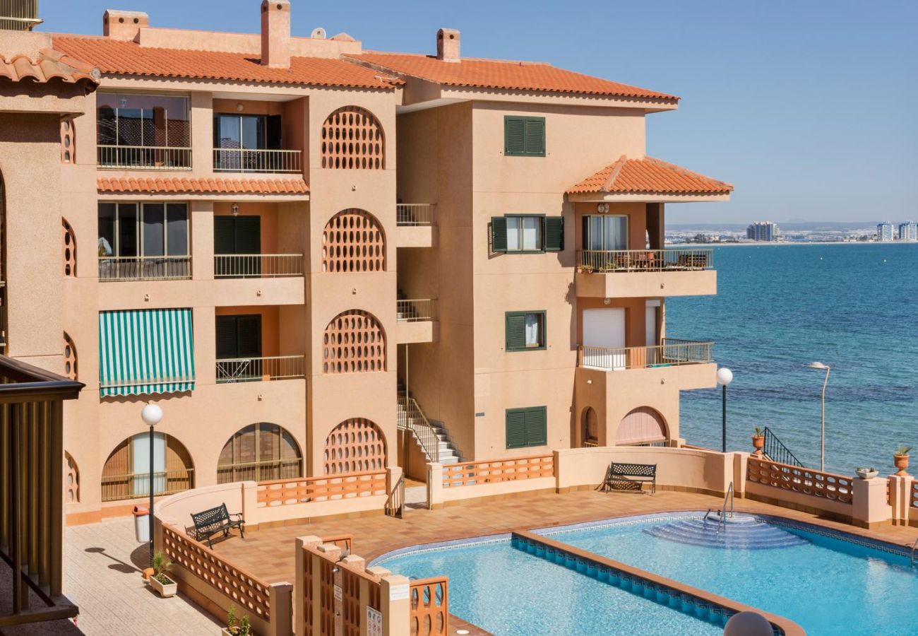 Apartamento en La Manga del Mar Menor - ZAMBRA III - 311