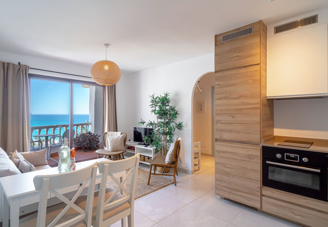 Apartamento en Nerja - Capistrano Playa 201 by Casasol