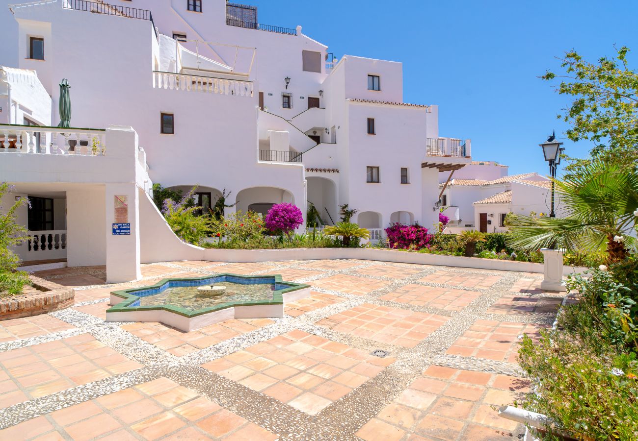 Apartamento en Nerja - Capistrano Playa 201 by Casasol