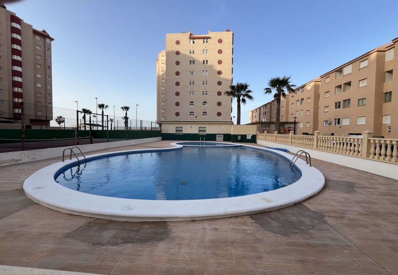 Apartamento en La Manga del Mar Menor - OASIS - 96