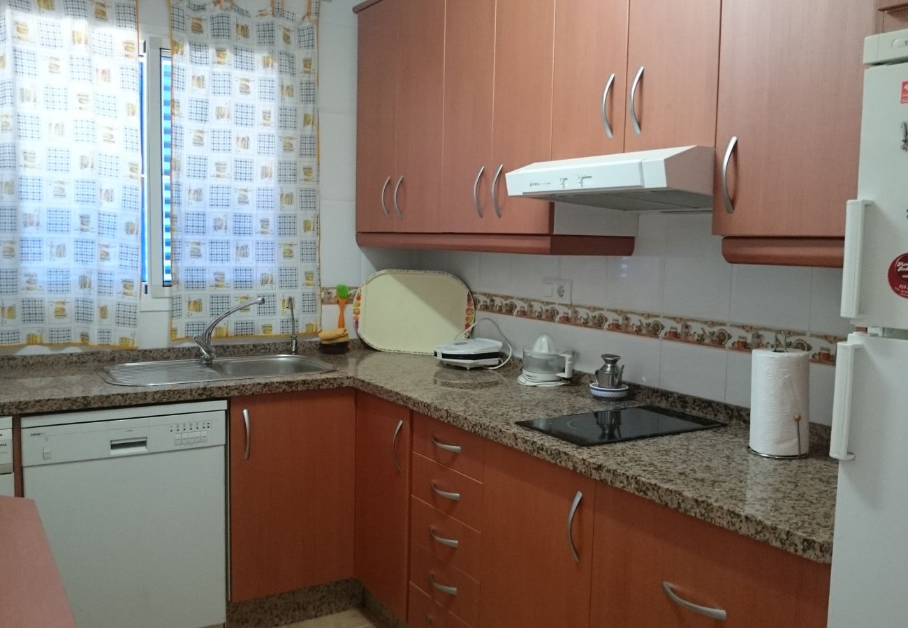 Apartamento en Chiclana de la Frontera - R320 Urbanización La Almadraba