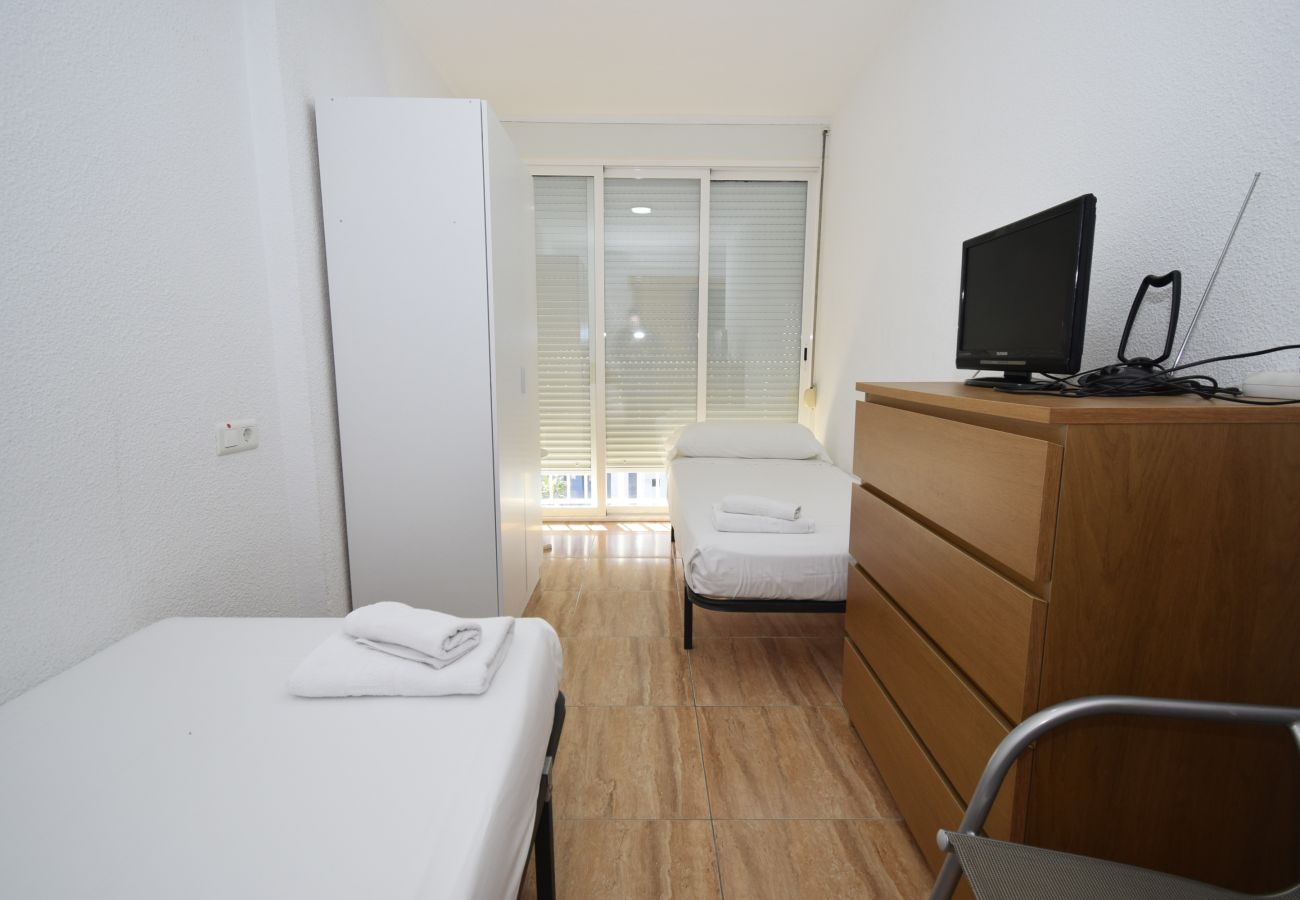 Apartamento en Benidorm - DONA 2  10-5