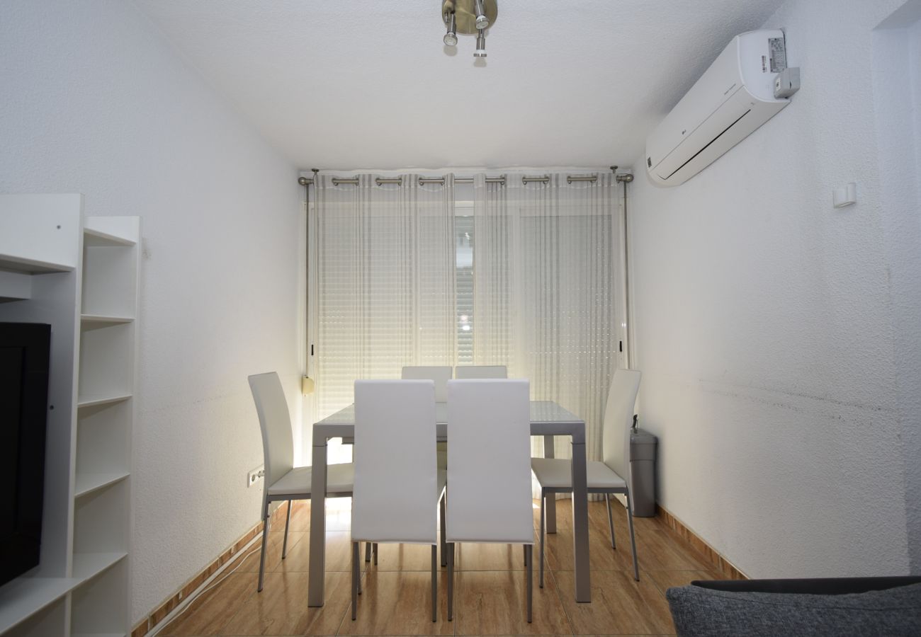 Apartamento en Benidorm - DONA 2  10-5