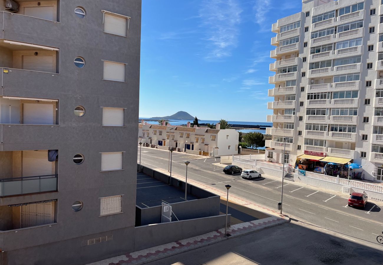 Apartamento en La Manga del Mar Menor - ZAMBRA III - 411