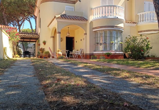 Chalet en Chiclana de la Frontera - R199  Chalet San Carlos