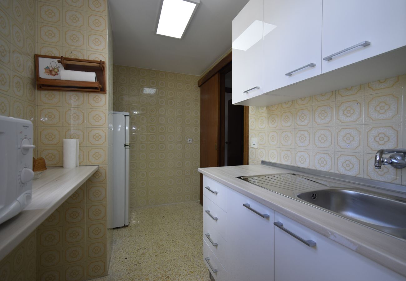 Apartamento en Benidorm - GIRASOL  4-8