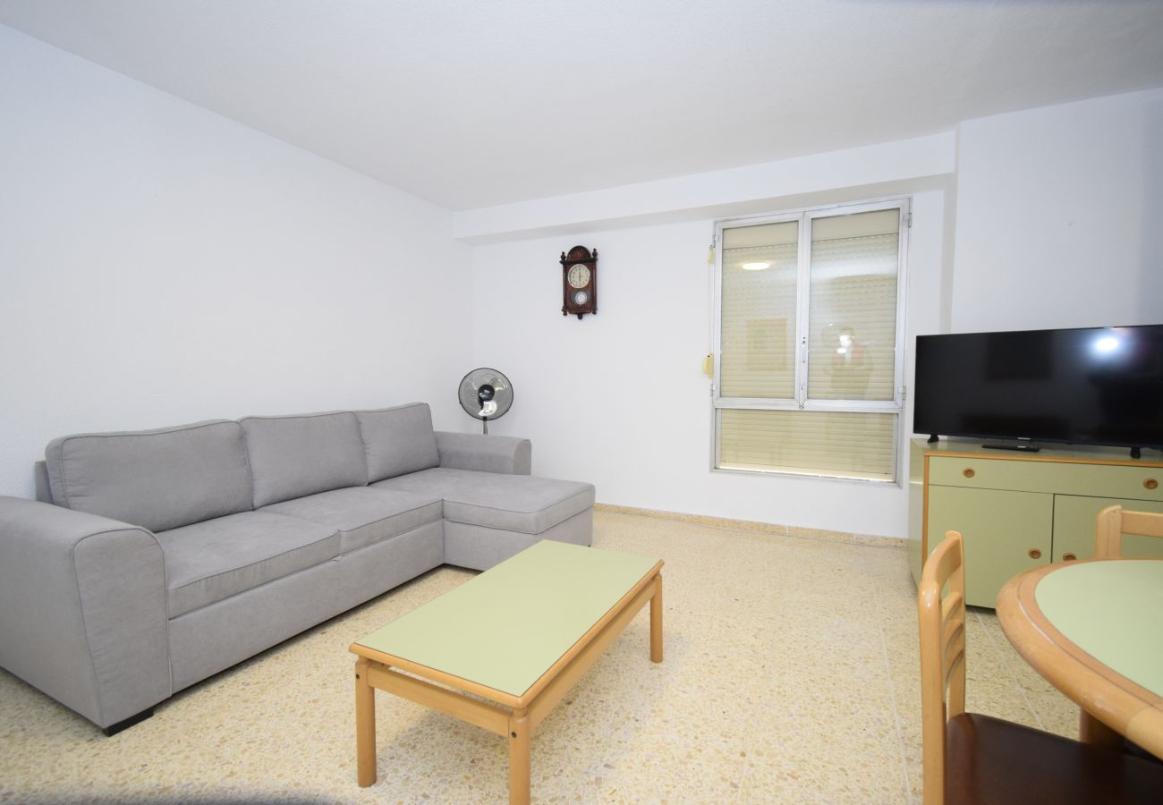 Apartamento en Benidorm - GIRASOL  4-8