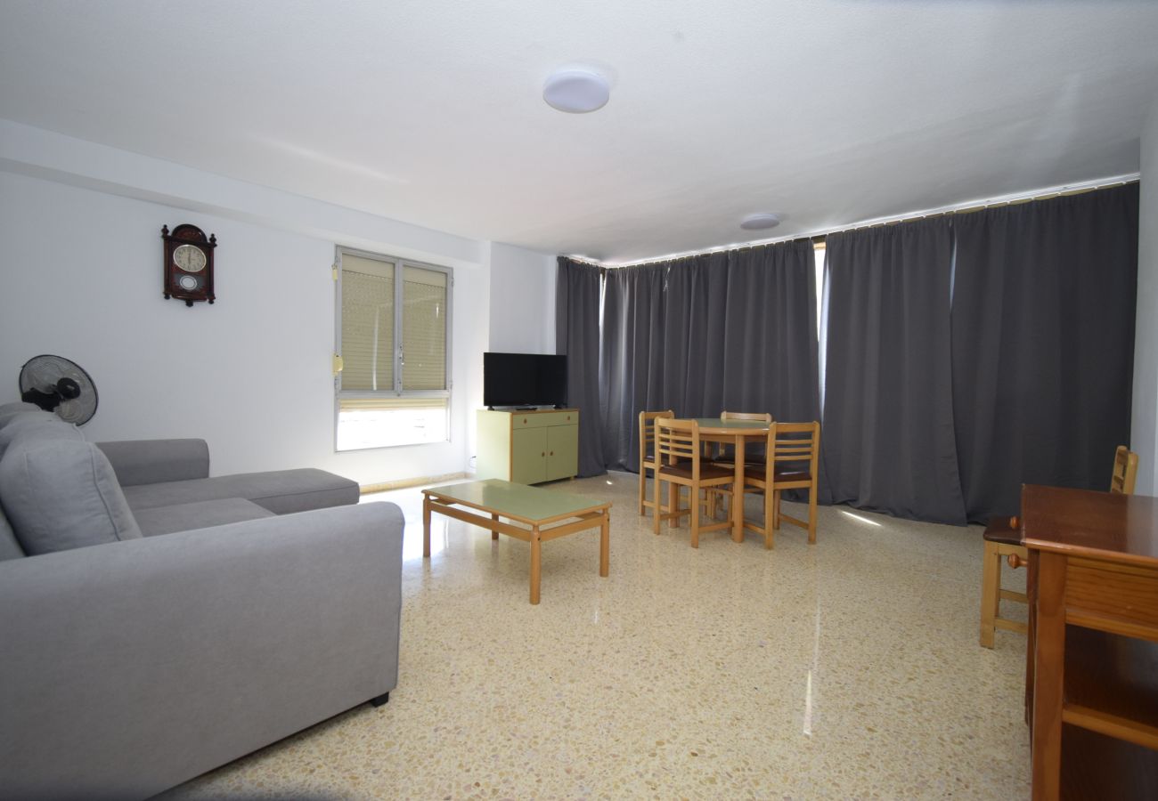 Apartamento en Benidorm - GIRASOL  4-8