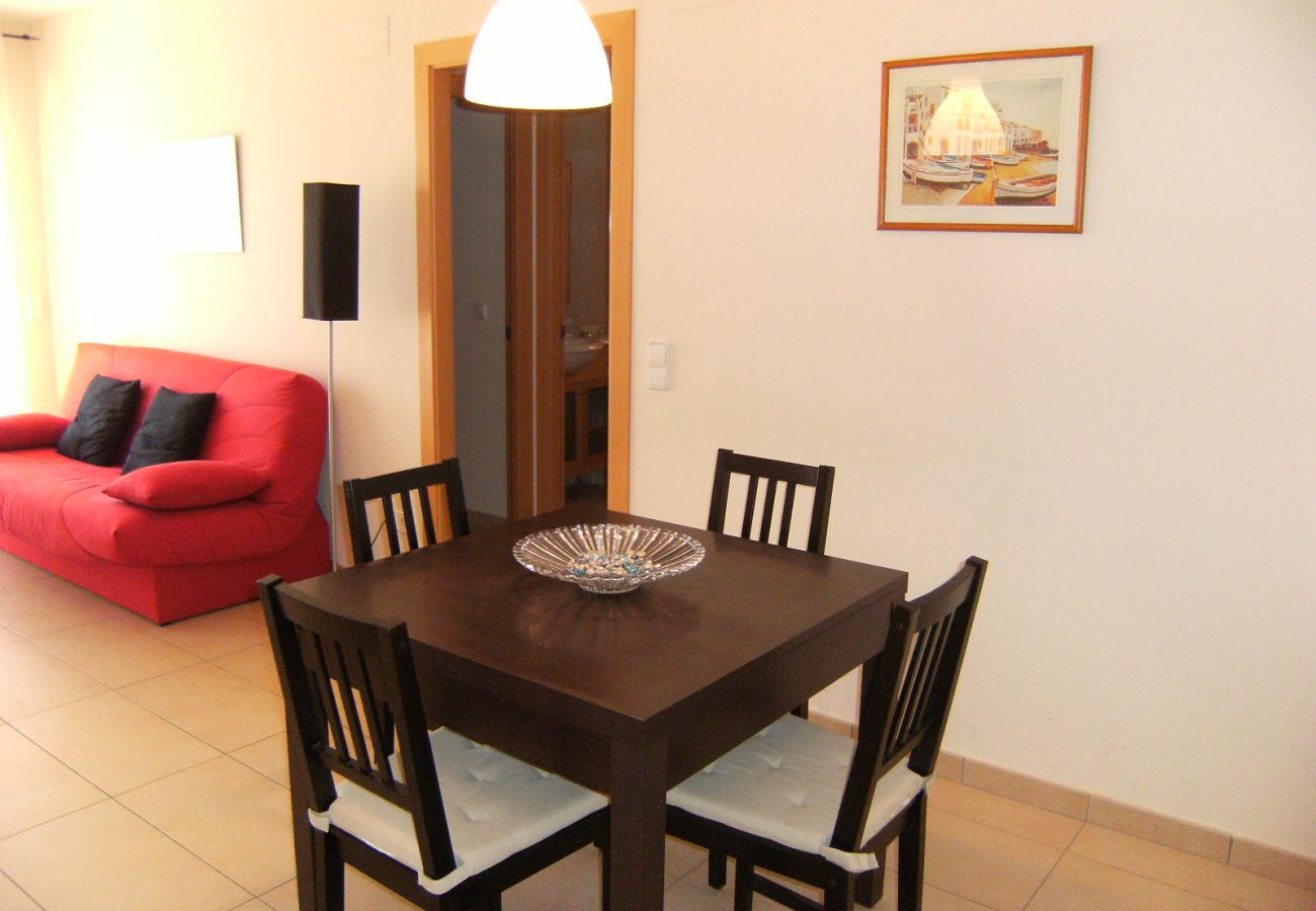 Apartment in L'Escala - ATHENEA I 2-4