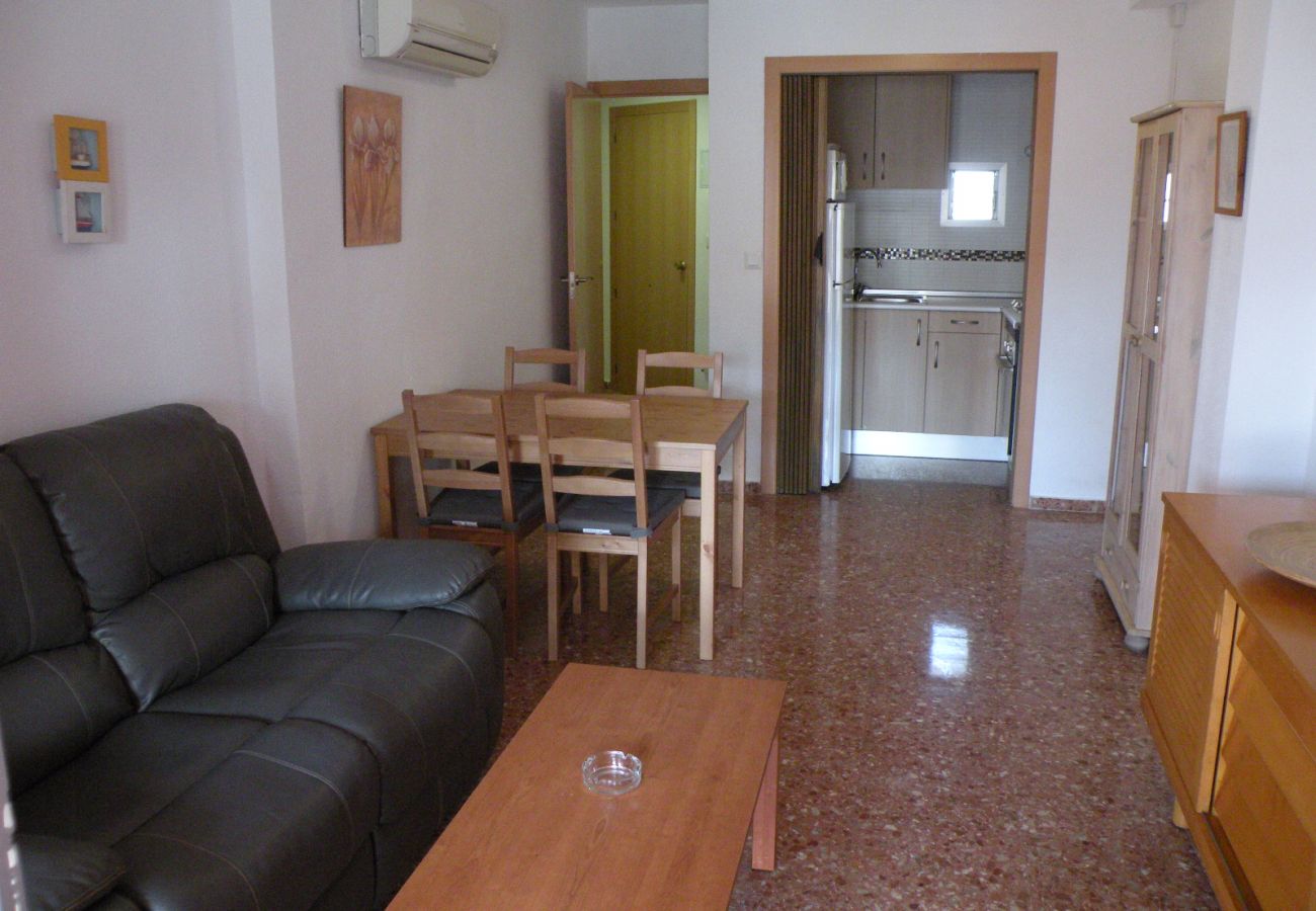 Apartment in Benidorm - GIJON 9B