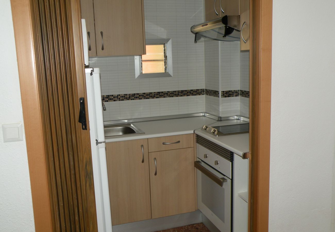 Apartment in Benidorm - GIJON 9B