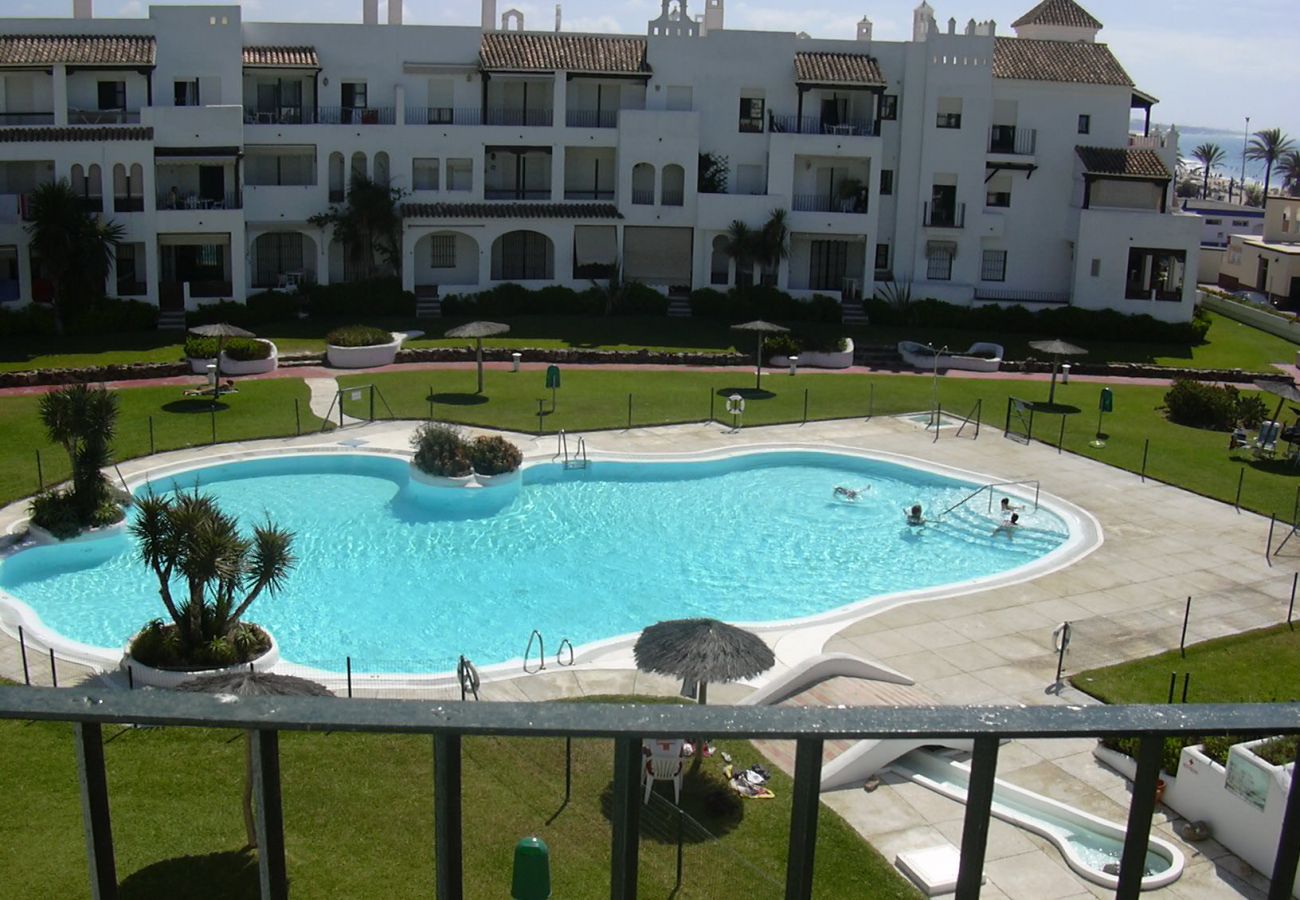 Apartment in Chiclana de la Frontera - R062 Residencial Pinomar