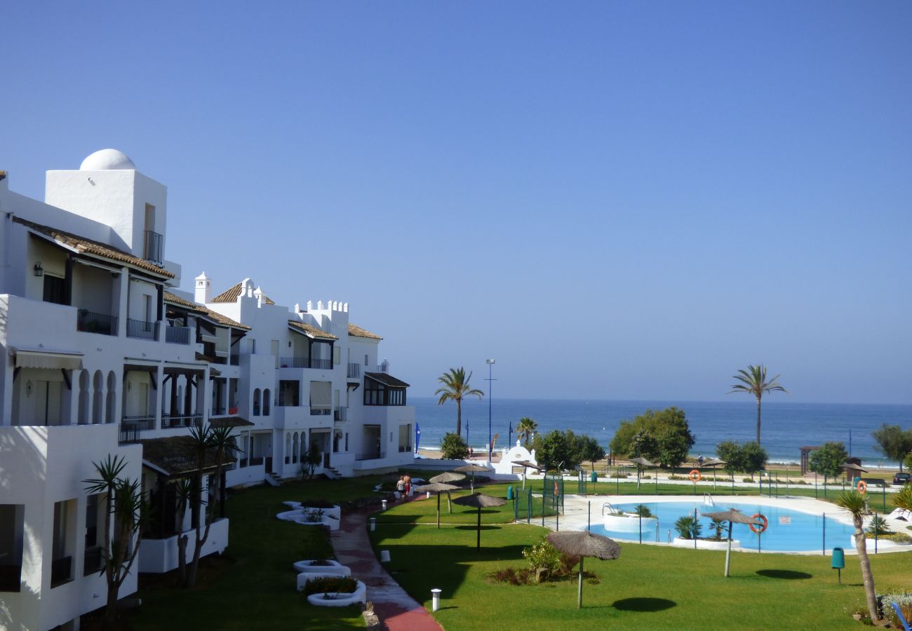 Apartment in Chiclana de la Frontera - R062 Residencial Pinomar