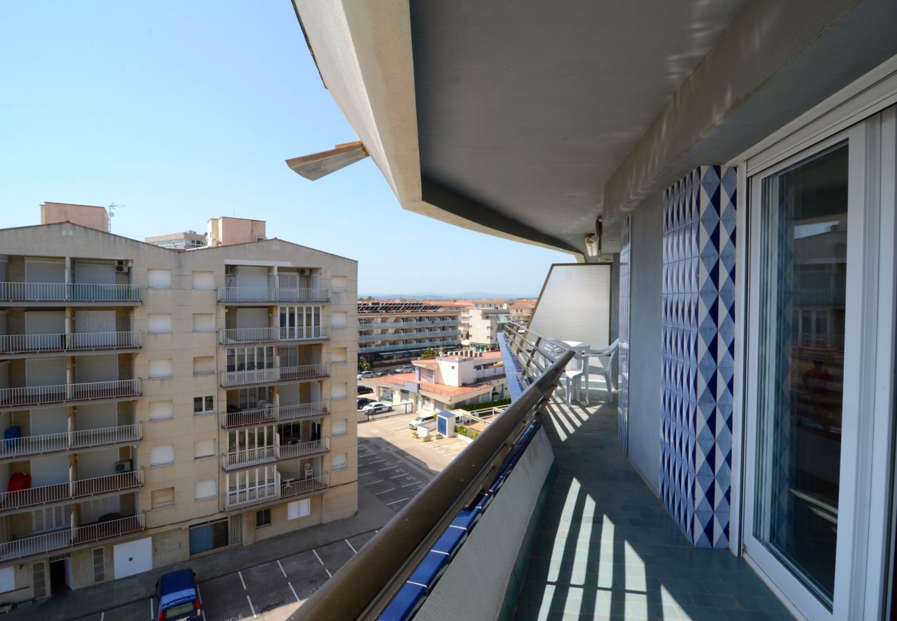 Apartment in Estartit - ROCAMAURA II  5-7