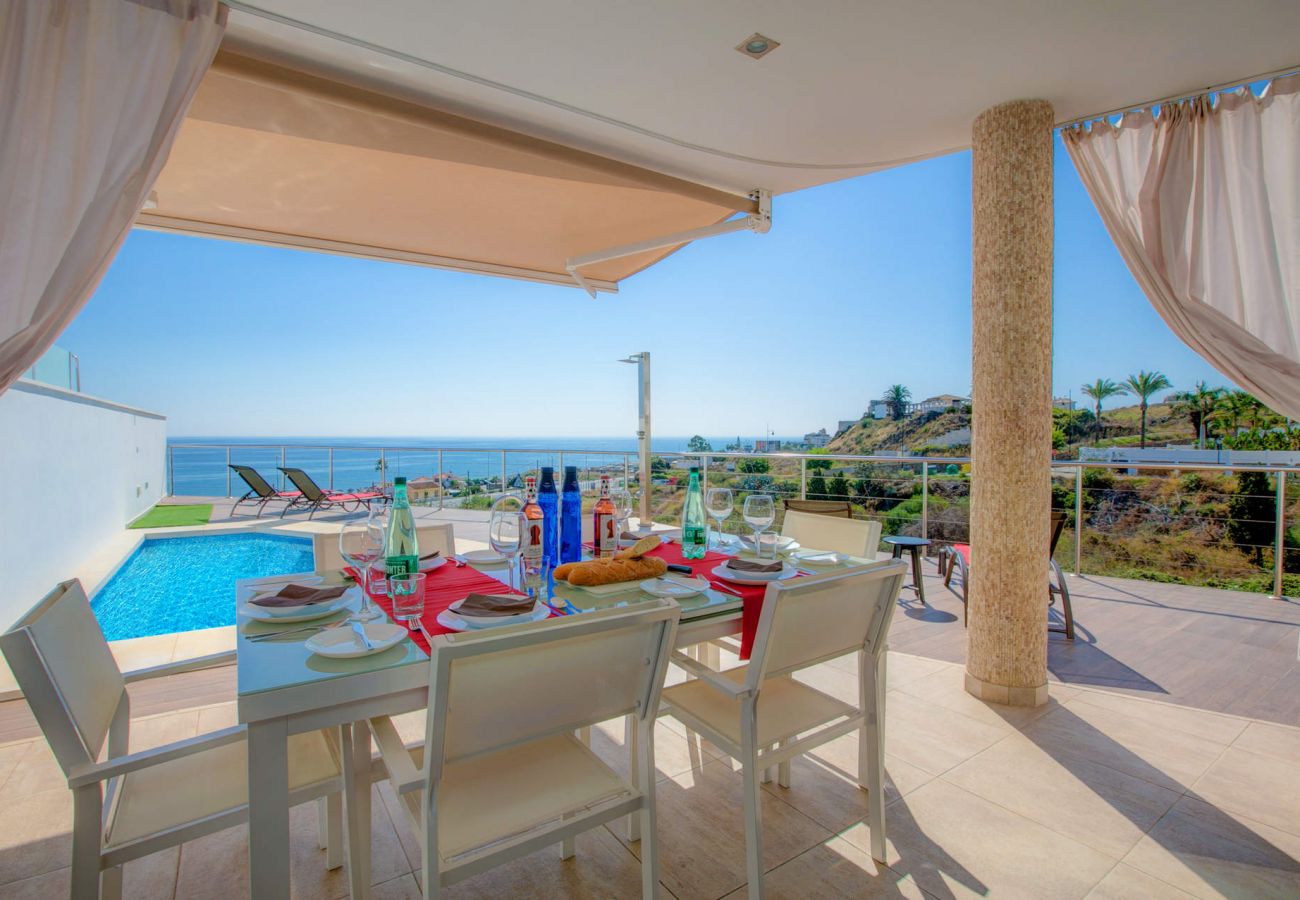 Villa in Torrox Costa - Villa Luisa Seaview 1 by Casasol