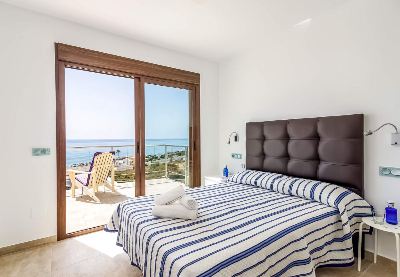 Villa in Torrox Costa - Villa Luisa Seaview 3 by Casasol