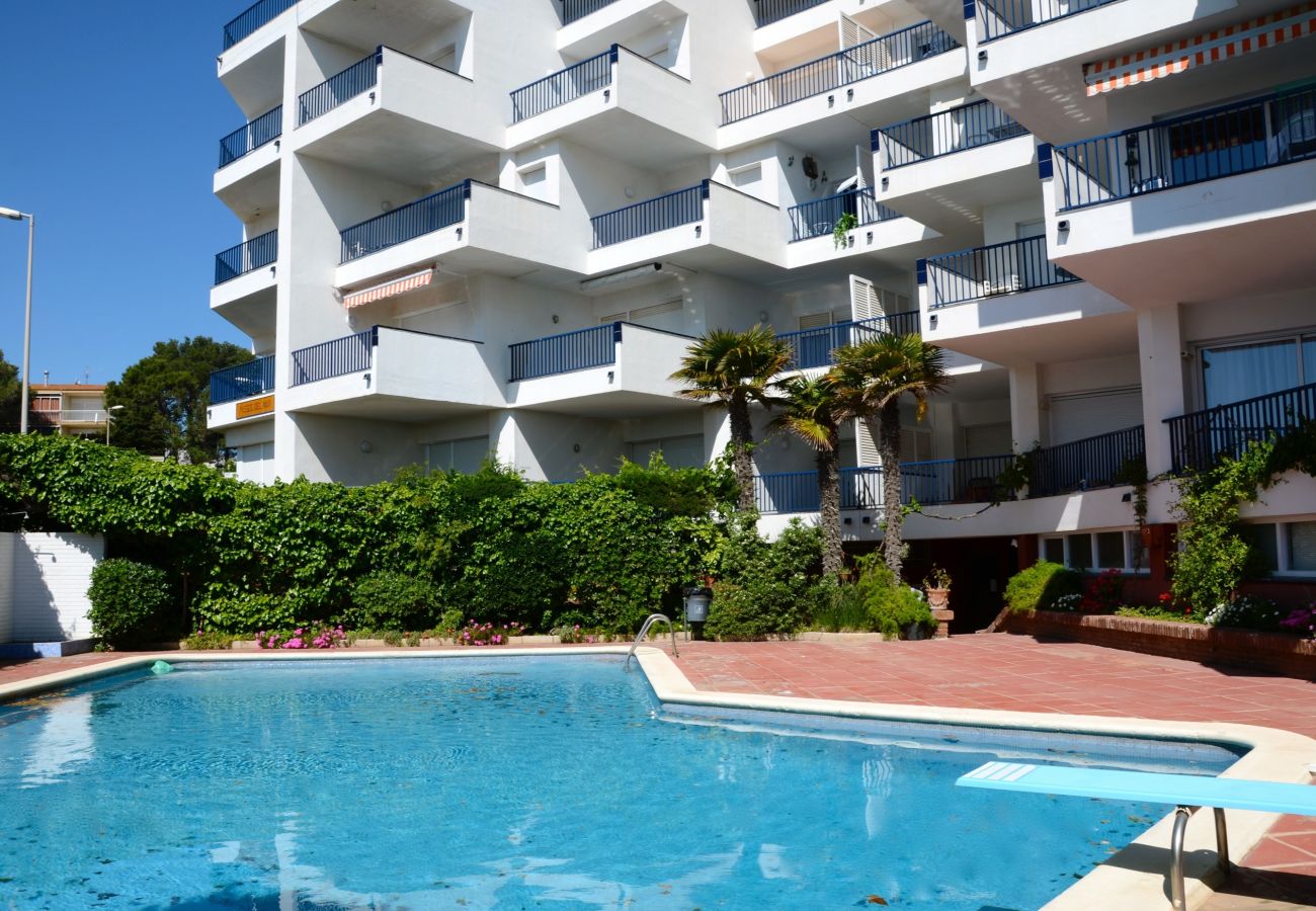 Apartment in L'Escala - PASSEIG DEL MAR 01