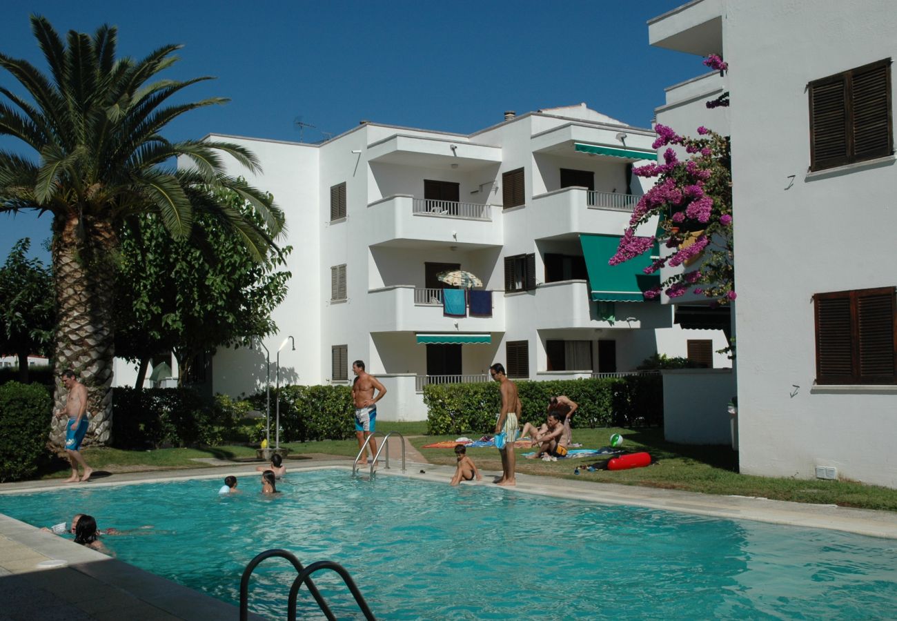 Apartment in L'Escala - CALA MONTGO 15 AC