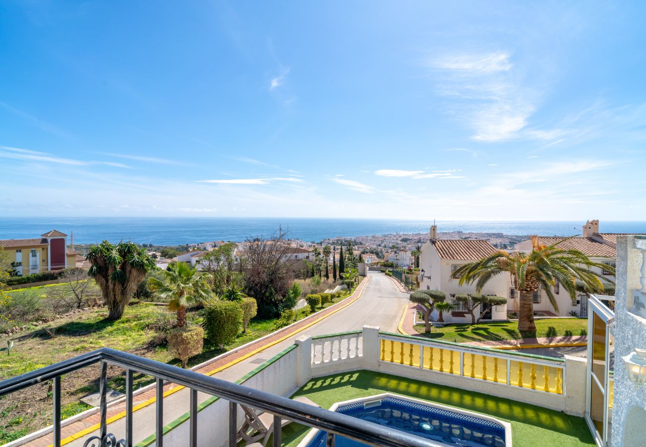 Villa in Nerja - Villa Kenny Private Pool by Casasol