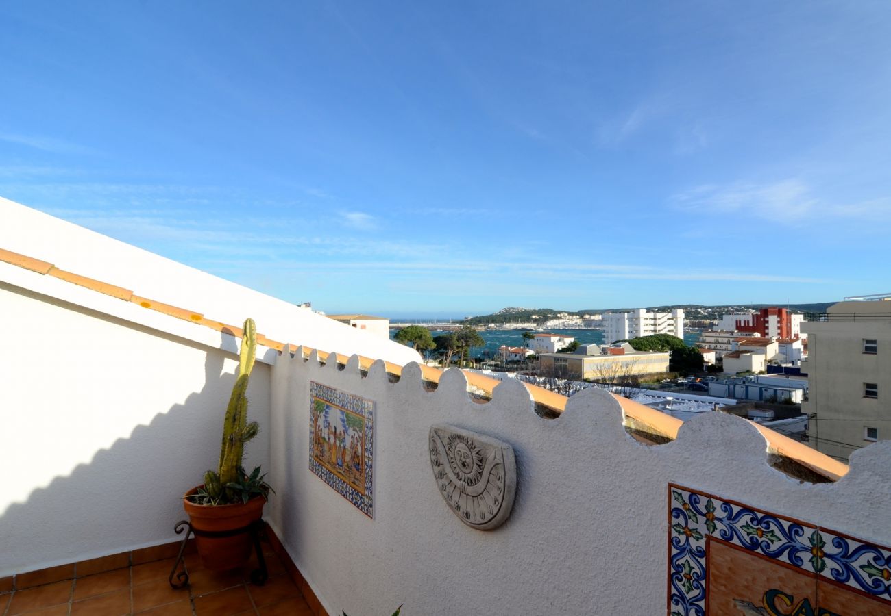 Apartment in L'Escala - CARAVEL.LES B 303