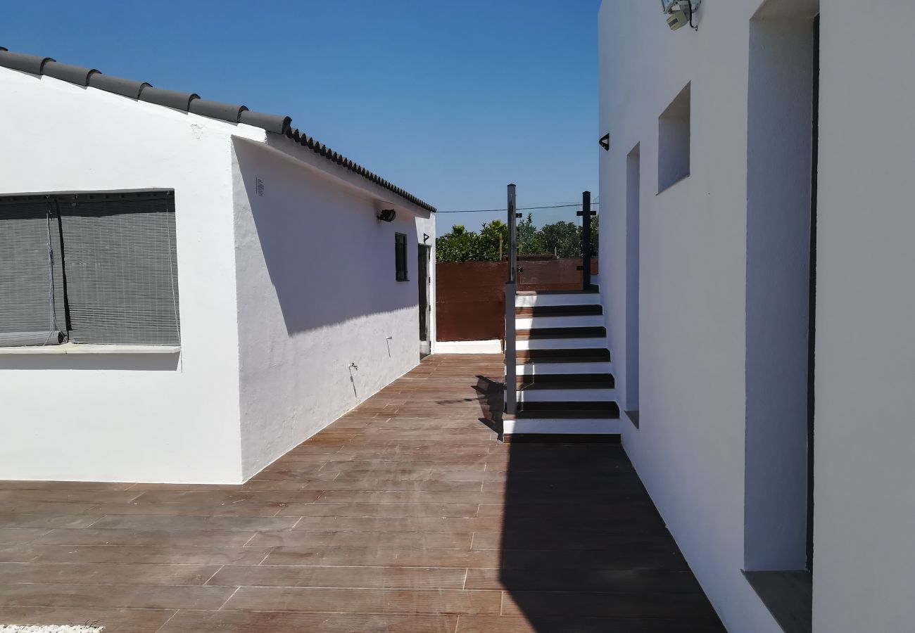 Chalet in Chiclana de la Frontera - R326 Chalet La Rana Verde