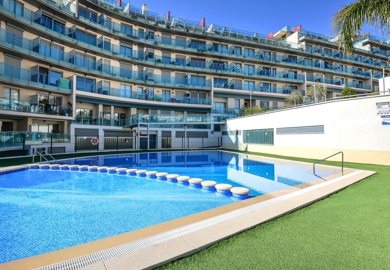 Apartment in Calpe / Calp - Borumbot 8.3.25 Vista Piscina