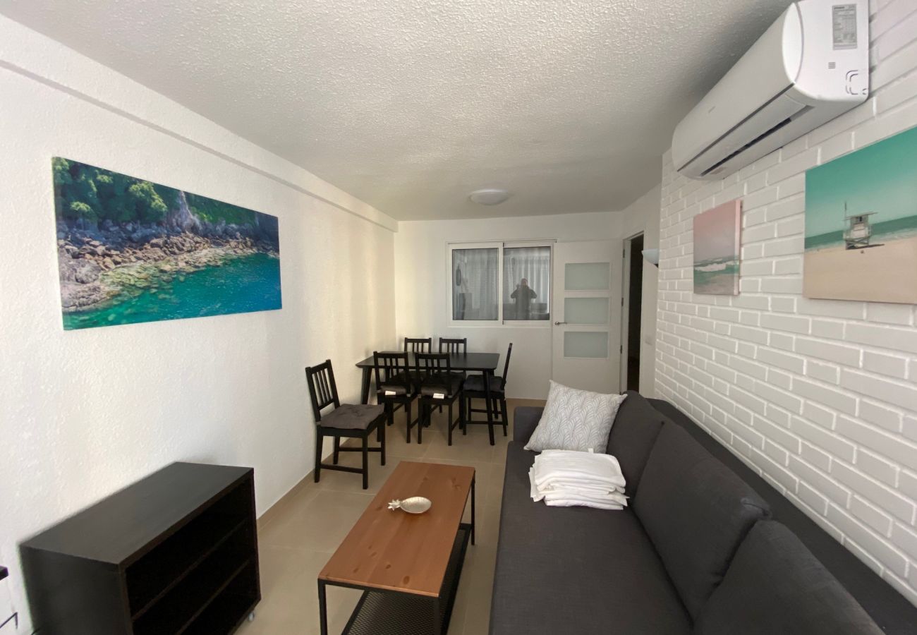 Apartment in Benidorm - MAR BLAU 10-2 (3 DORMITORIOS)