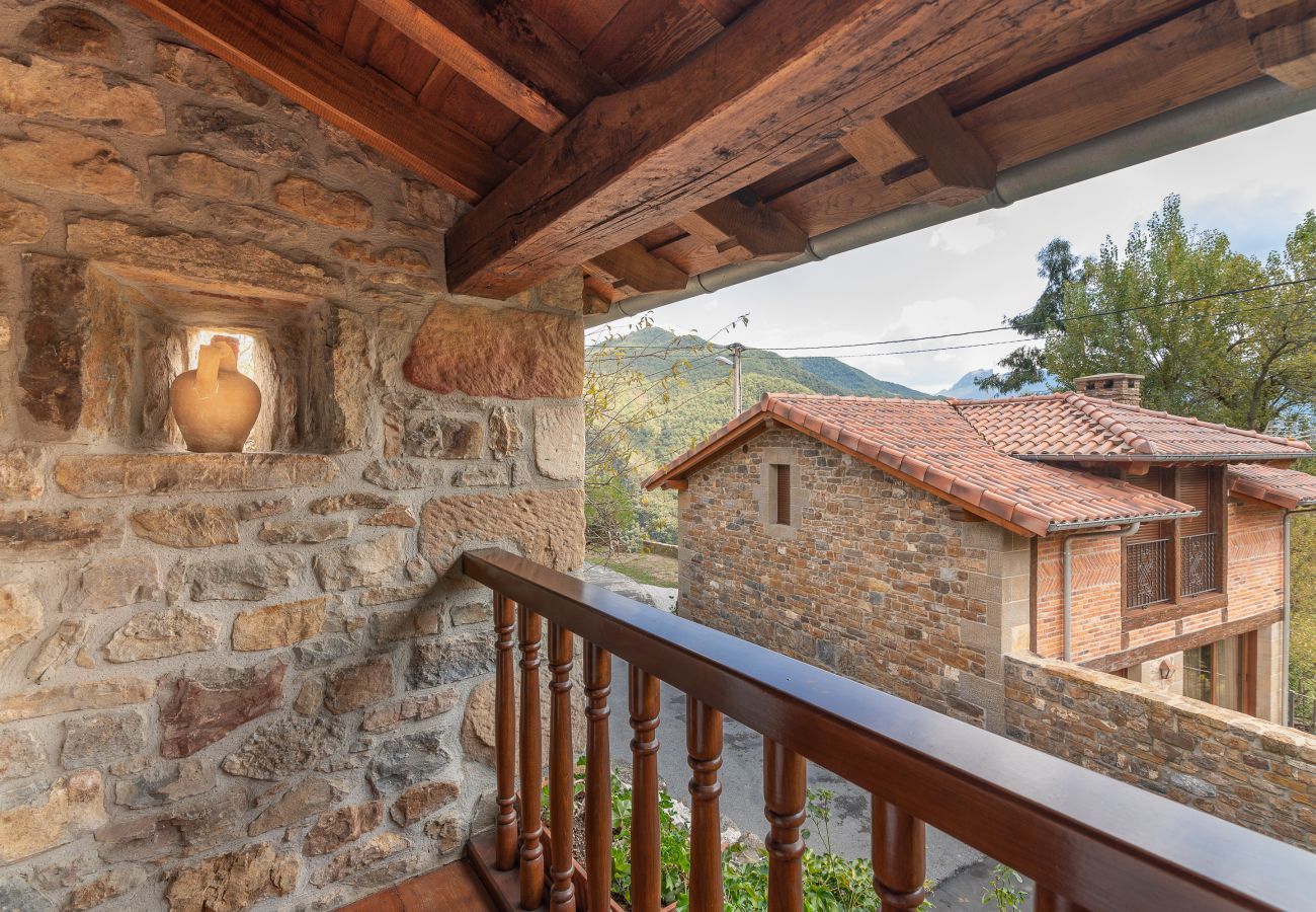 Villa in Cabezón de Liébana - Fidalsa House of Views