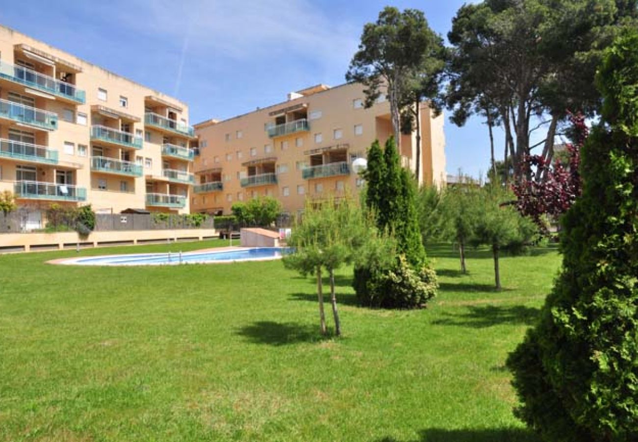 Apartment in La Pineda - GOLDEN PINEDA C 4 A