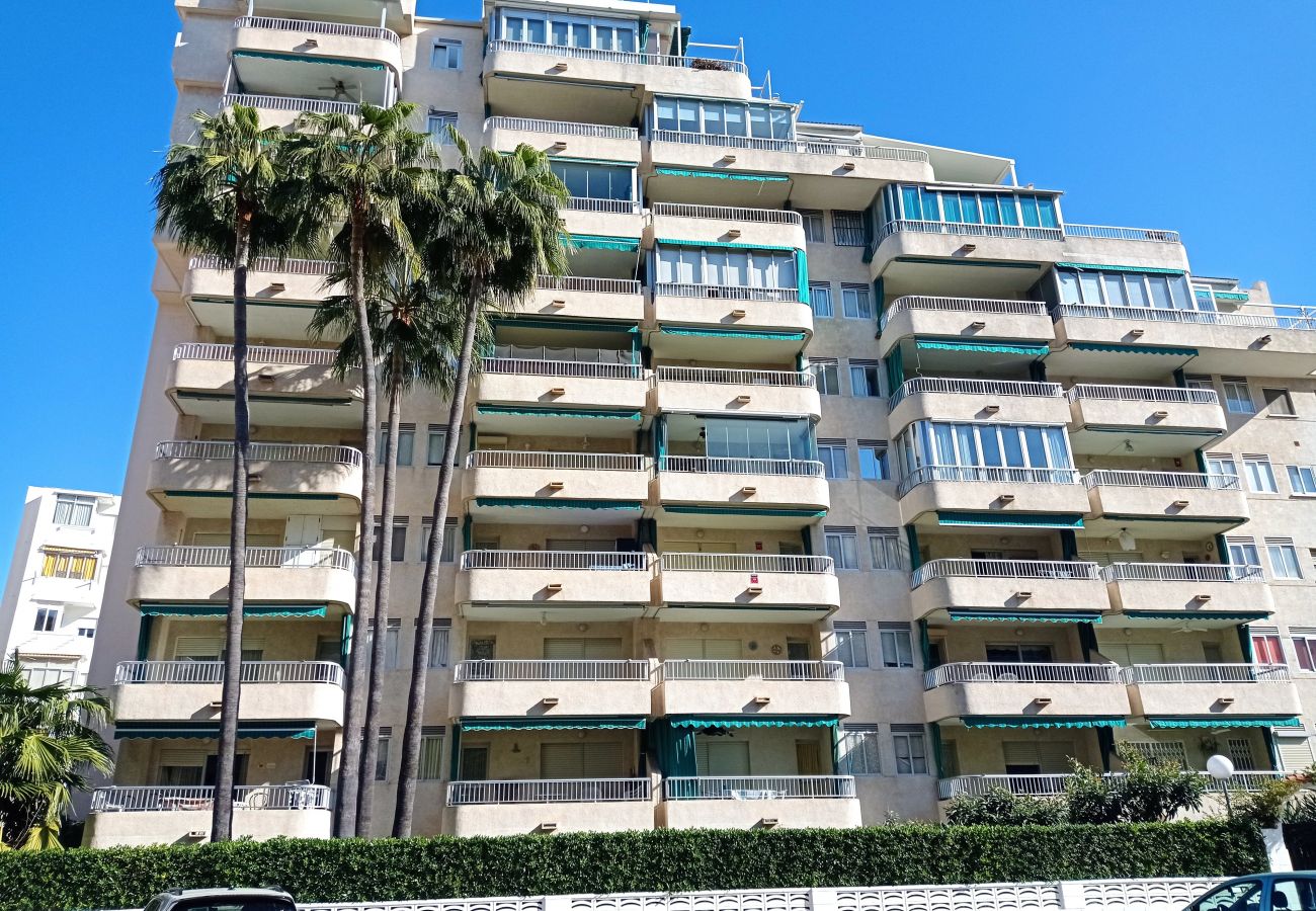 Apartment in Playa de Gandía - 1.Parque VII esc.I 9º pta.17 (garaje 33)