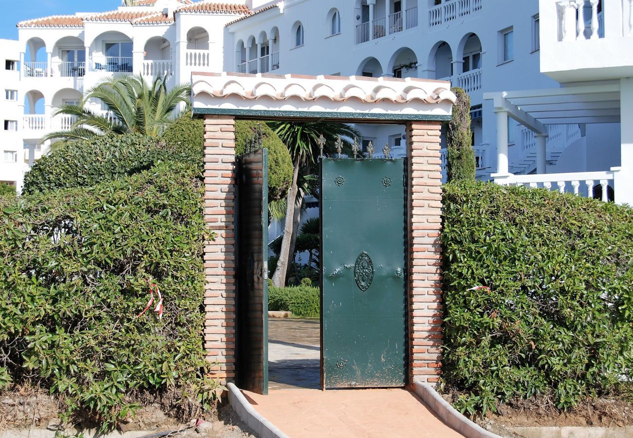 Apartment in Nerja - Stella Maris Beachfront 1A by Casasol