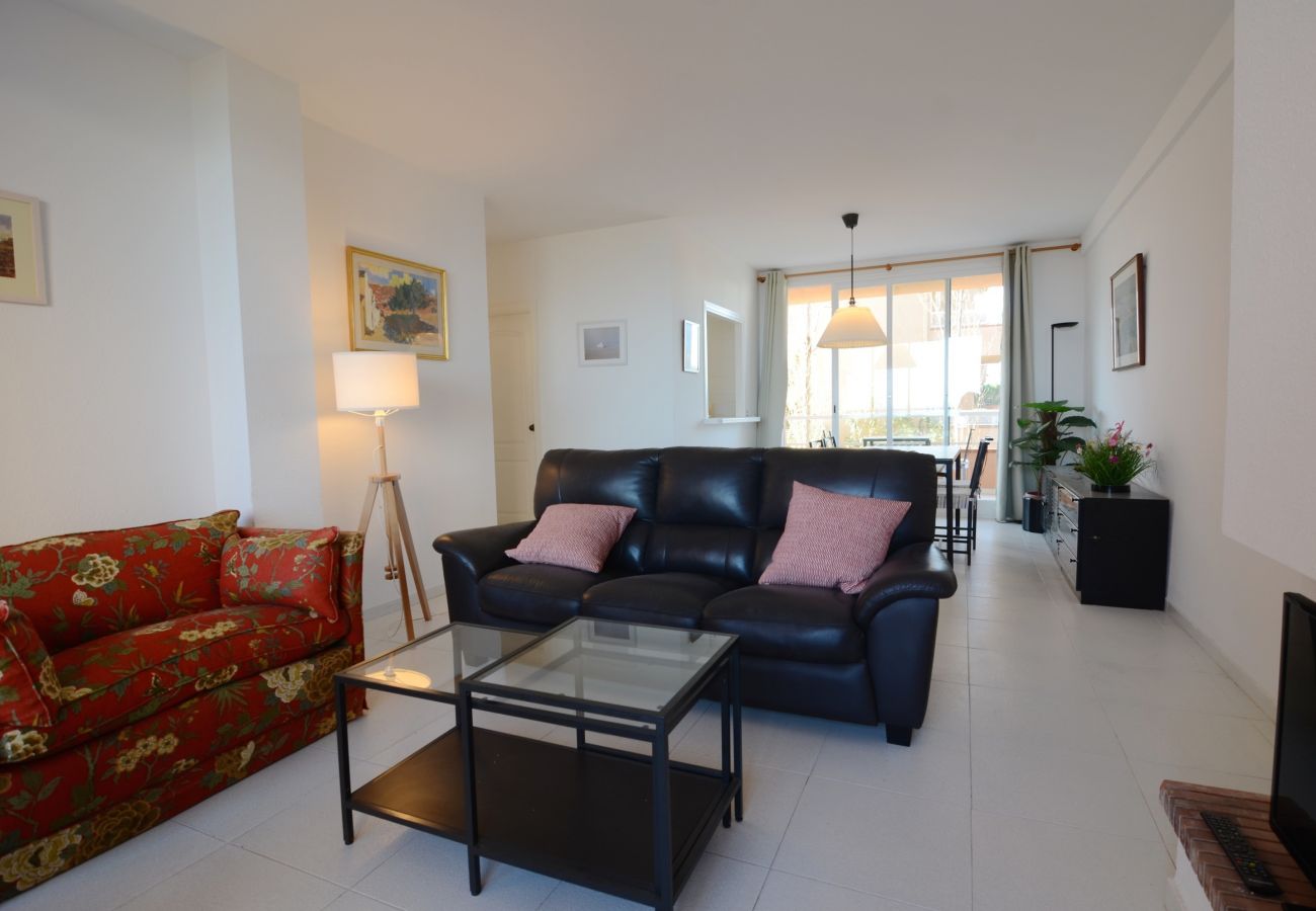 Apartment in Pals - GOLF MAR II B 1-4