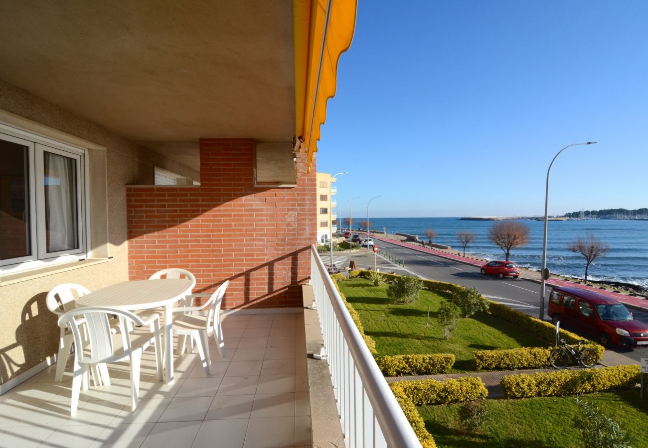 Apartment in L'Escala - TERRASSA DEL MAR 1-1-A