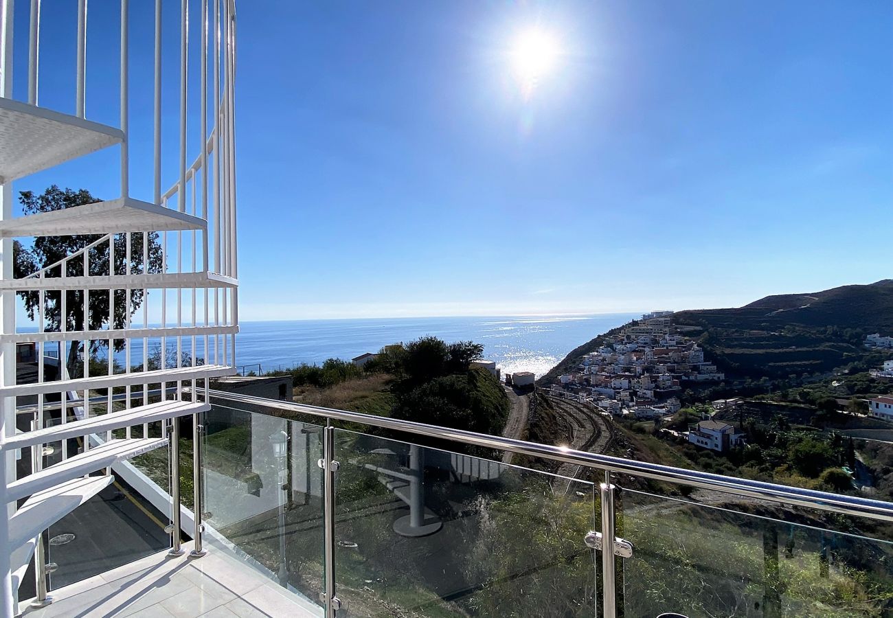 Apartment in Nerja - Penthouse Balcon del Mar 124 by Casasol