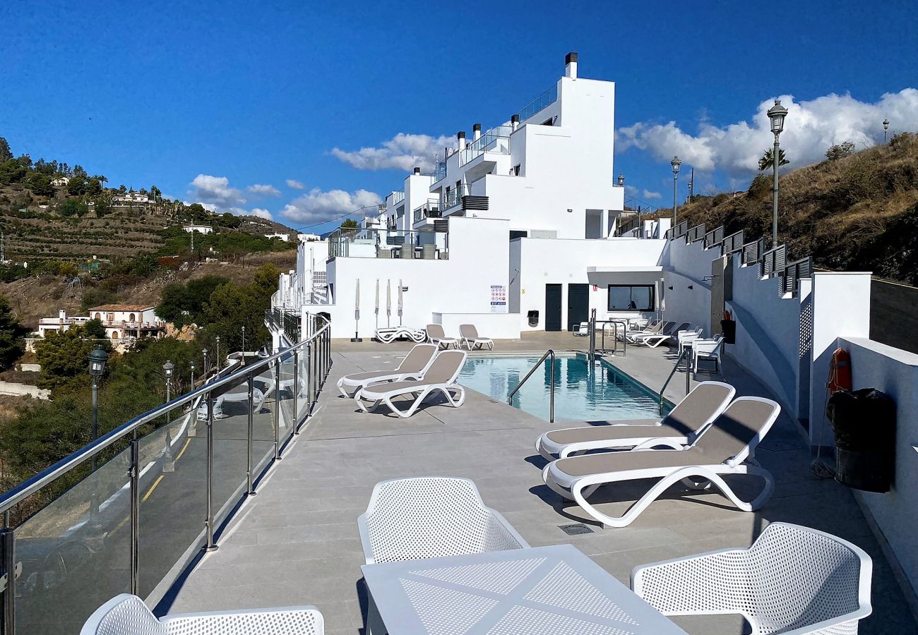 Apartment in Nerja - Penthouse Balcon del Mar 124 by Casasol