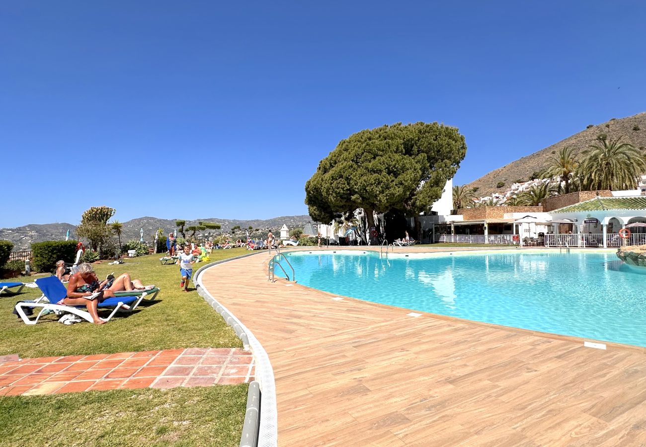 Apartment in Nerja - Hibiscos 7 San Juan de Capistrano by Casasol