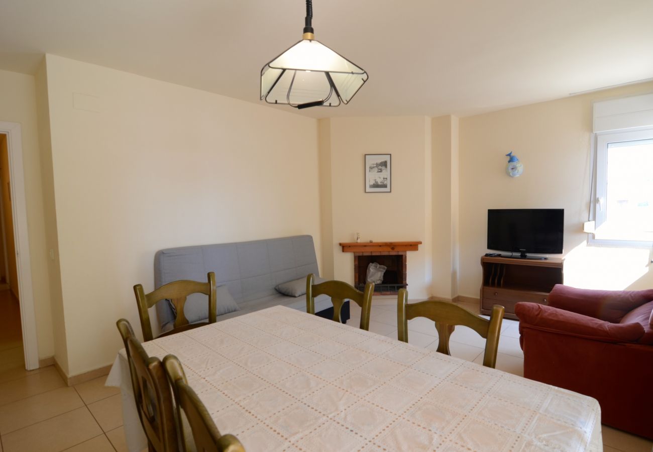 Apartment in L'Escala - TERRASSA DEL MAR 6-1-B