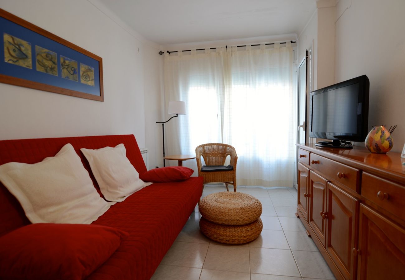 Apartment in L'Escala - ENRIC SERRA 54