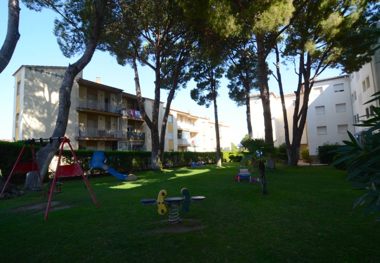 Apartment in L'Escala - MAGDA PARK J 2 B