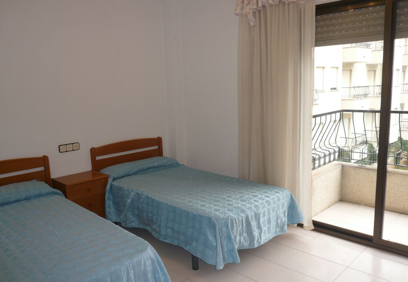 Apartment in Alcocebre / Alcossebre - PLAYAMAR (6/8)  3-4-1