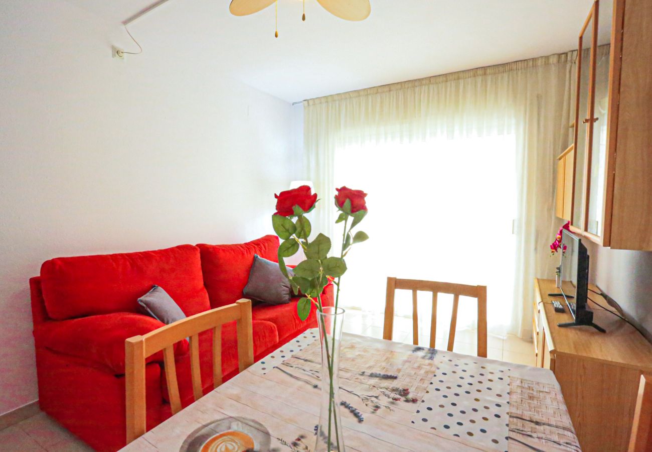 Apartment in Cambrils - OLIMAR  A 2 4