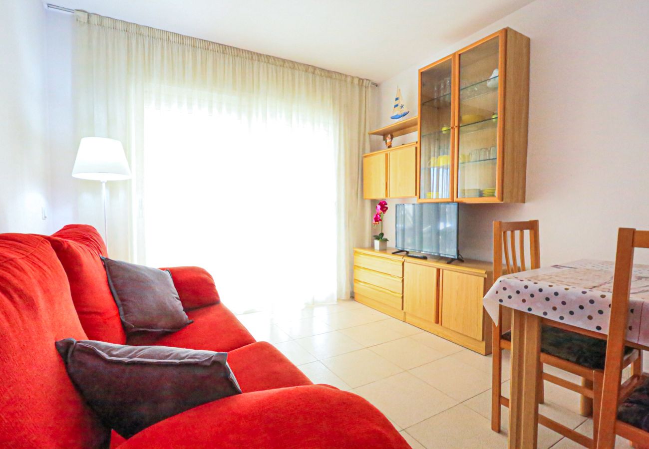 Apartment in Cambrils - OLIMAR  A 2 4