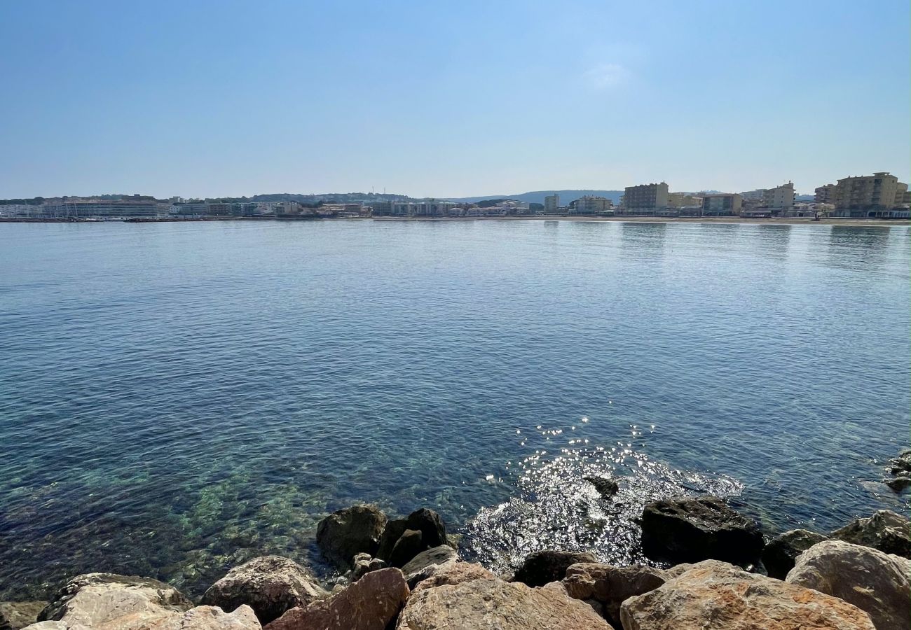 Apartment in L'Escala - ANDROMEDA