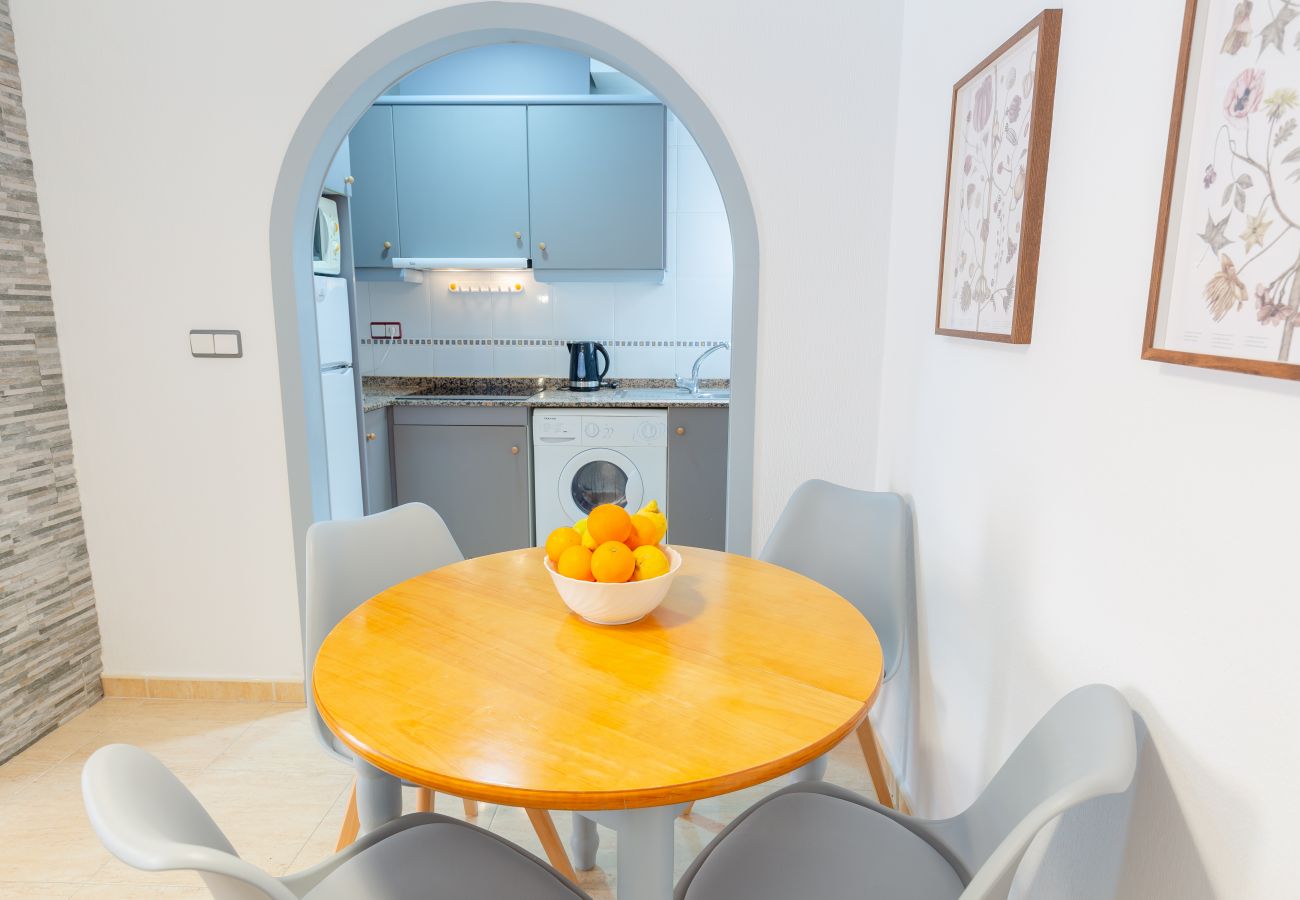 Apartment in Torrevieja - Petite Charming by Fidalsa