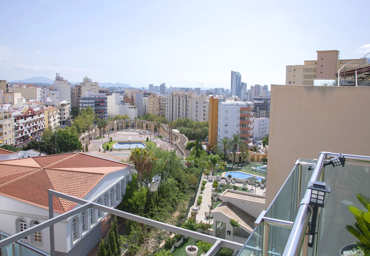 Apartment in Calpe / Calp - ATICO BORUMBOT VISTA PISCINA