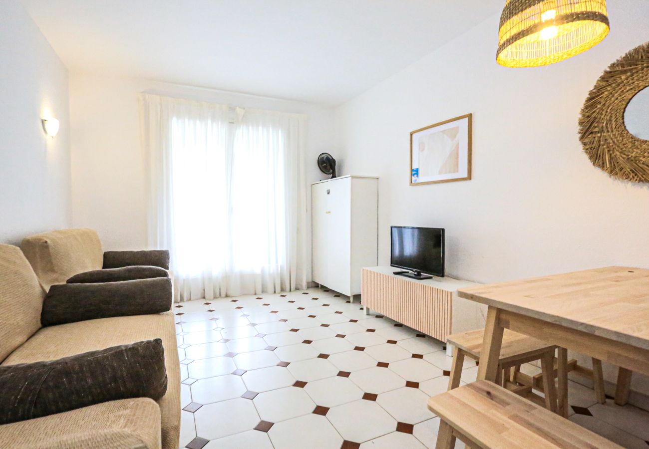 Apartment in Cambrils - TALLATS BAJOS