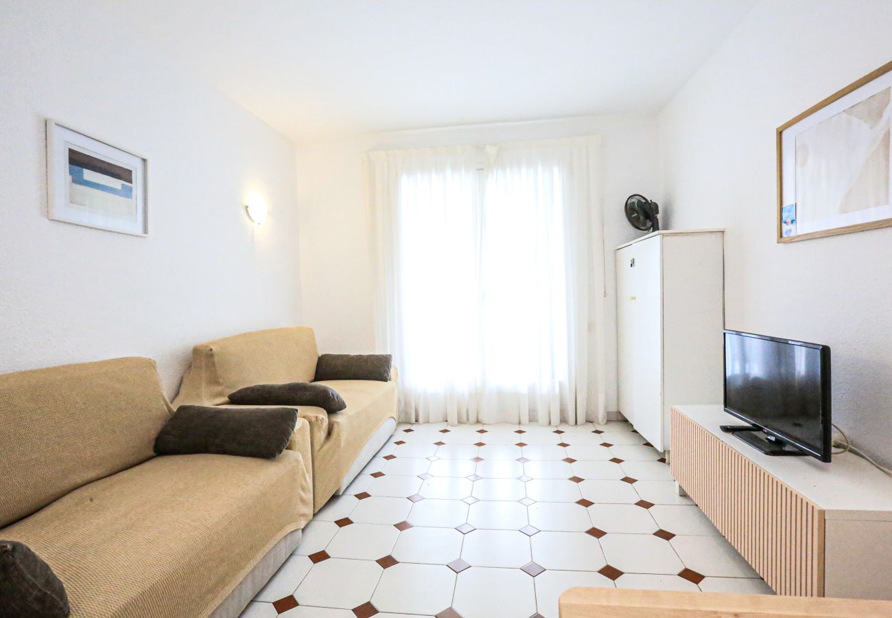 Apartment in Cambrils - TALLATS BAJOS