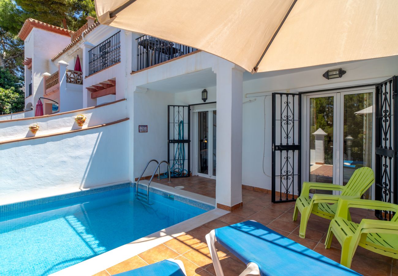 Villa in Nerja - Aljamar 4A Burriana Beach by Casasol