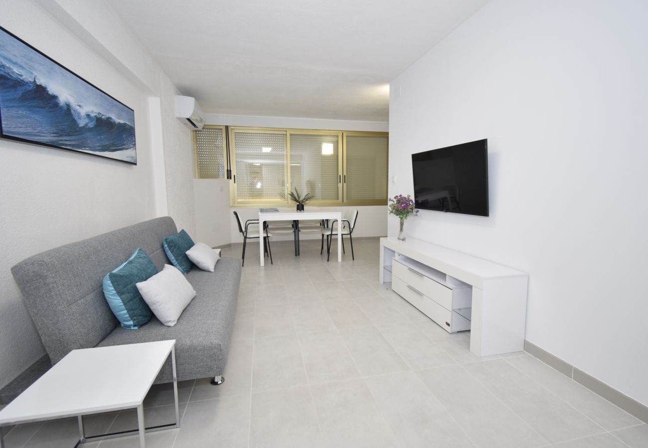 Apartment in Benidorm - MARISCAL 4 4C